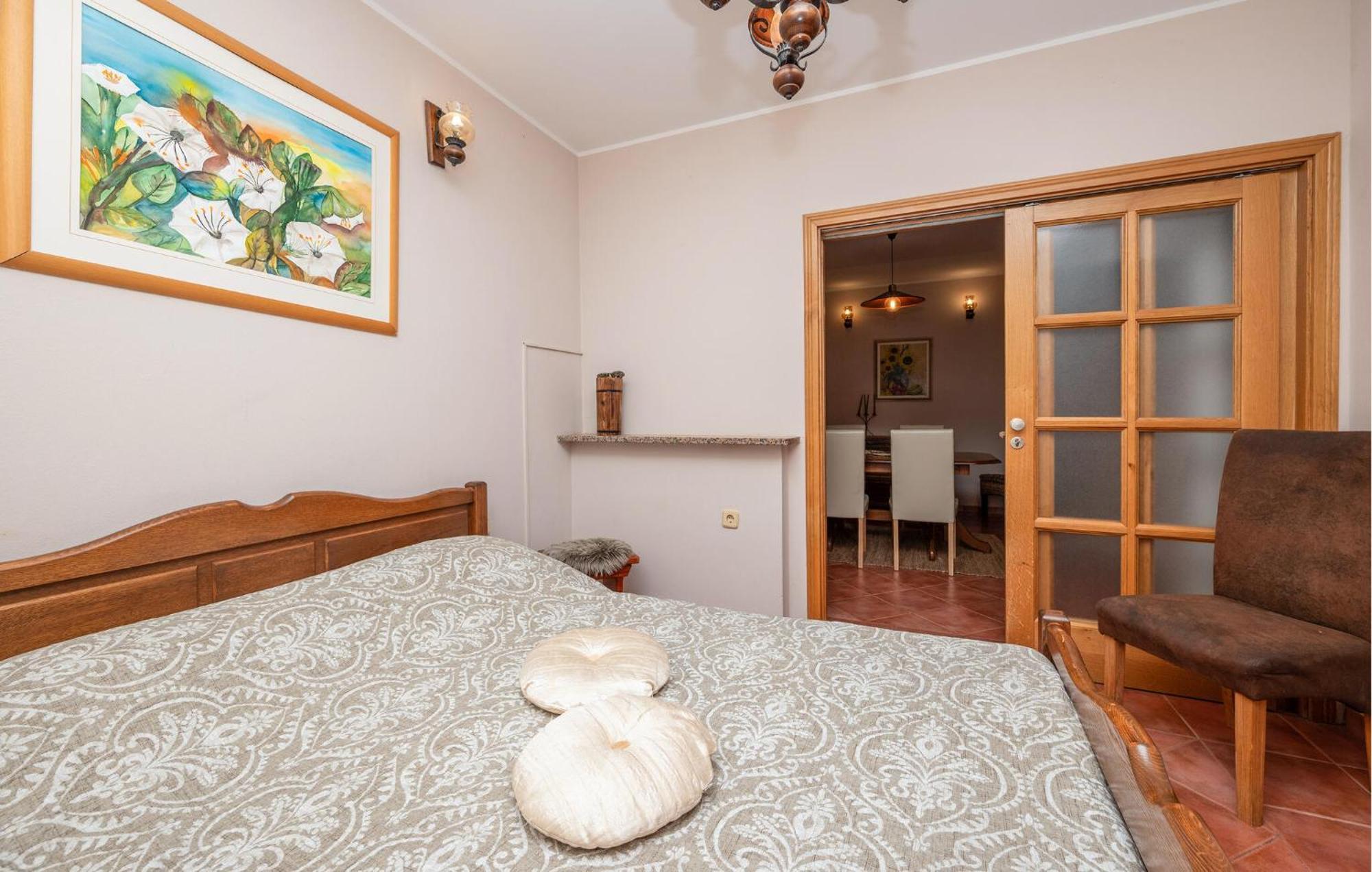 Stunning Apartment In Rovinj With Kitchen Εξωτερικό φωτογραφία